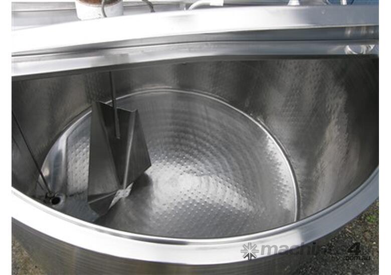 caption Stainless Steel Tank 2,200ltr - Dimple Jacketed