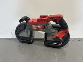 Milwaukee cordless band saw - picture0' - Click to enlarge