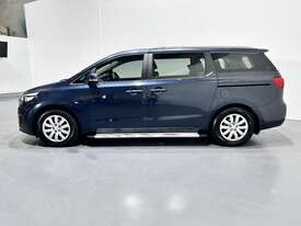 2015 Kia Carnival S Petrol - picture1' - Click to enlarge