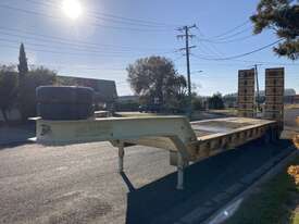 2000 Brentwood BXX34 A/B Tri Axle Float Trailer - picture0' - Click to enlarge