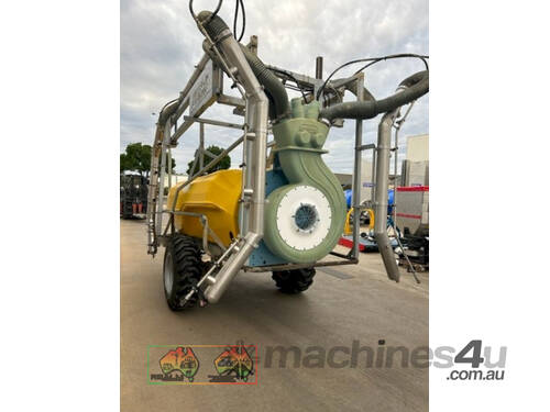 caption (7799) Tornado 3000 lt (Griffith, ACT)