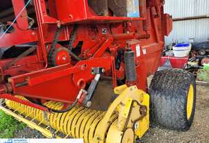 (5824) New Holland BR 780 Round Baler (Echuca, VIC)