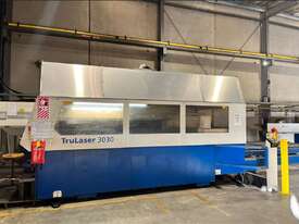 Trumpf 3030 4Kw CO2 Laser Cutting Machine 2008 - picture0' - Click to enlarge