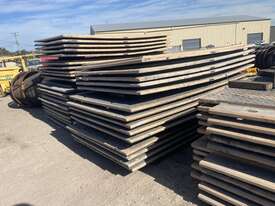 44x Dura - Base Mats (USED) - picture0' - Click to enlarge