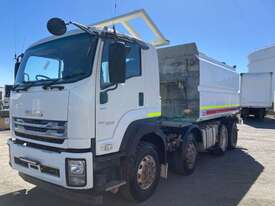 2018 Isuzu FYH 300-350 Water Tanker - picture1' - Click to enlarge