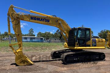 Komatsu   PC 210 Excavator