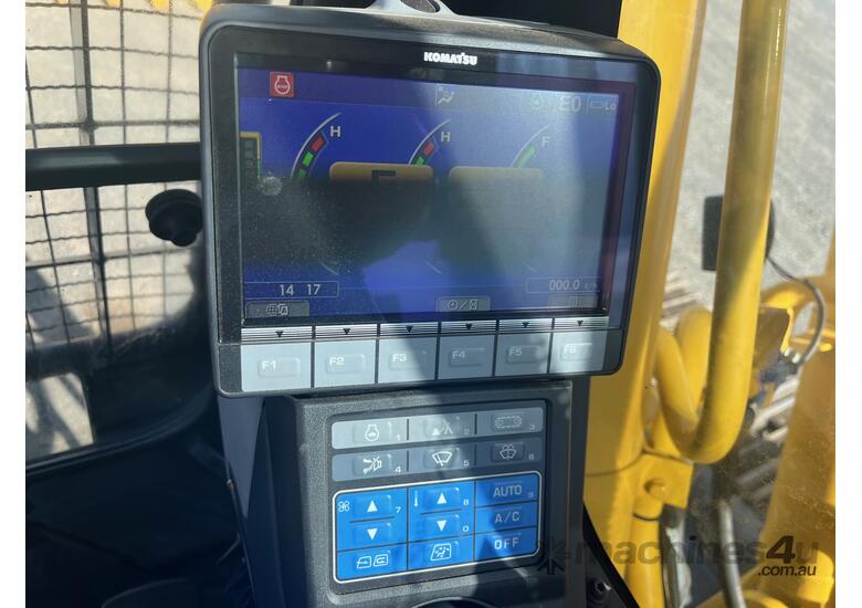 Komatsu PC 210 Excavator