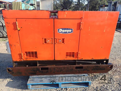 Generator Denyo 20 KVA