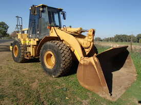 Cat 950G Loader - picture1' - Click to enlarge