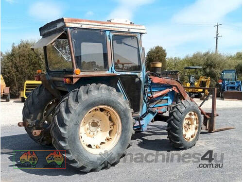 (8654) Iseki T7000 4WD Tractor with FEL (Carisbrook, VIC)