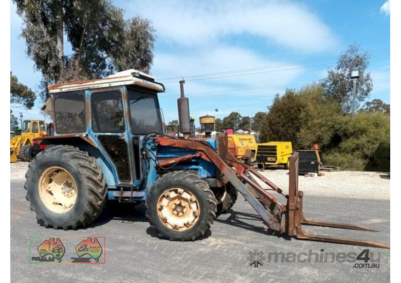 (8654) Iseki T7000 4WD Tractor with FEL (Carisbrook, VIC)