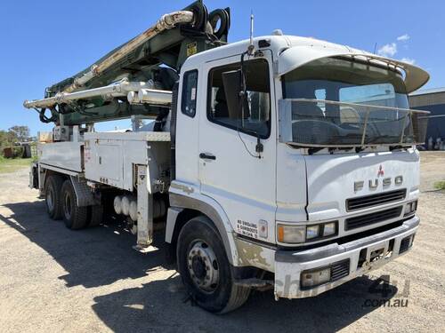 2006 Mitsubishi Fuso FV500 Concrete Pump Truck