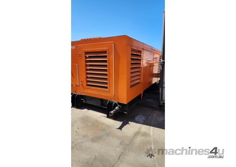 caption Sullivan Palatek DE1150UVHCUAF 350 PSI Diesel Compressor