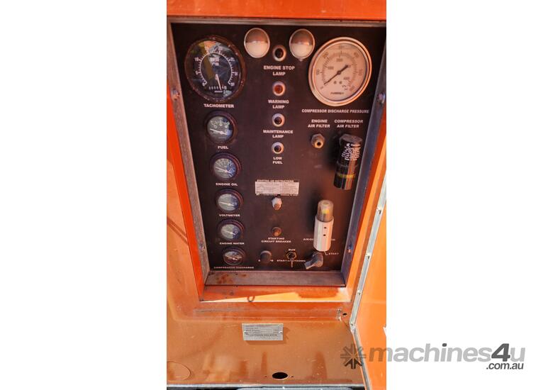 caption Sullivan Palatek DE1150UVHCUAF 350 PSI Diesel Compressor