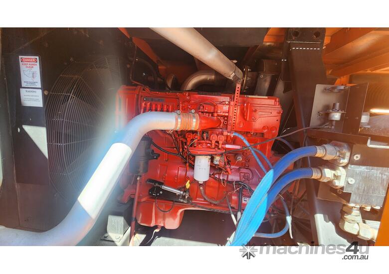 caption Sullivan Palatek DE1150UVHCUAF 350 PSI Diesel Compressor