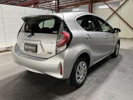 2017 Toyota Prius C  Hybrid-Petrol - picture0' - Click to enlarge