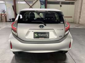 2017 Toyota Prius C  Hybrid-Petrol - picture1' - Click to enlarge