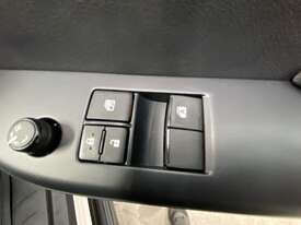 2022 Toyota Hilux 4x4 SR Single Cab T/Diesel (Auto) - picture0' - Click to enlarge