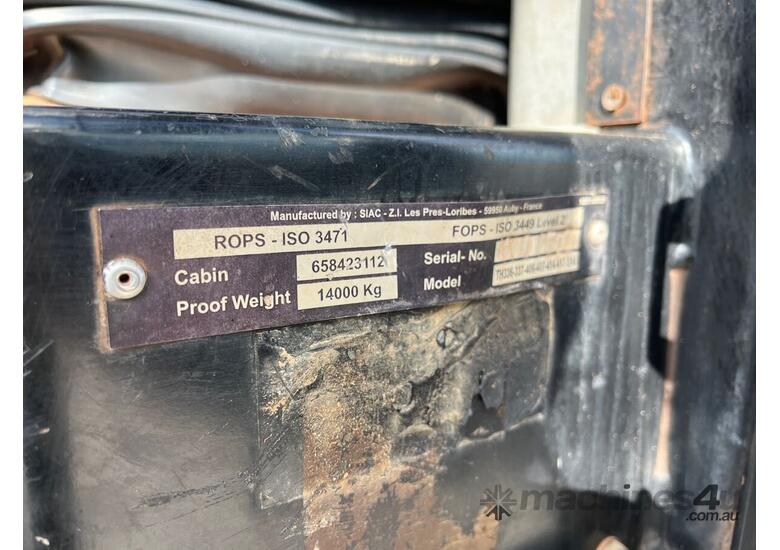 caption 2010 Caterpillar TH414 Telehandler