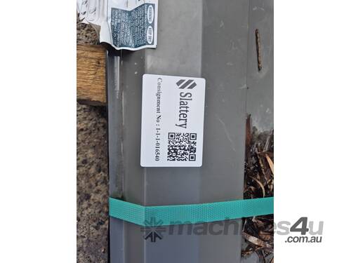caption Roofing Iron Green x27