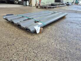 Roofing Iron Green x27 - picture0' - Click to enlarge
