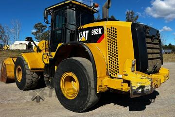 Caterpillar 2015   962K
