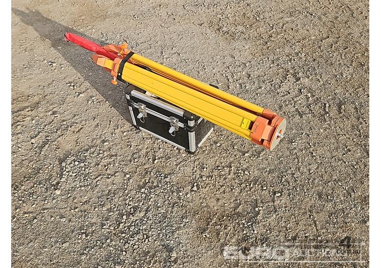 caption Unused Captok Self-Leveling Rotary Laser Level With Batteries, Receiver, Tripod, Grade Rod