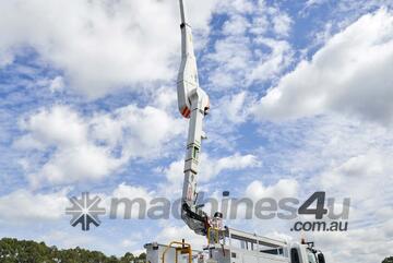 Insulated EWP Truck - 16 metre Altec -  