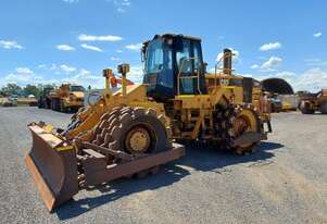 Caterpillar 2006 CAT 825H Soil Compactor