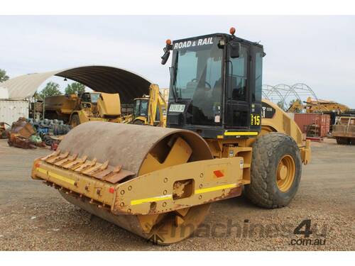 2008 Caterpillar Cs56