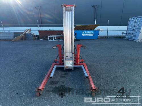 caption Material Hoist 18 - 24ft (Being Sold Offsite - Shepparton, VIC)