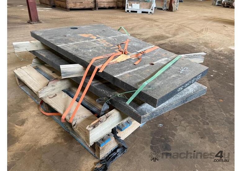 caption QTY OF STEEL PLATE TO PALLET