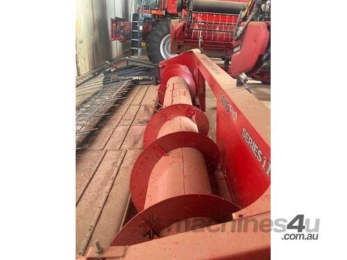 caption 2014 CASE IH 3016 PICK UP FRONT