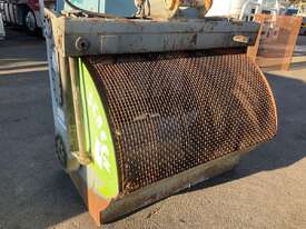 Flip Screen Excavator E30 Attachment  - picture0' - Click to enlarge