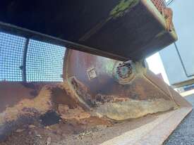 Flip Screen Excavator E30 Attachment  - picture1' - Click to enlarge