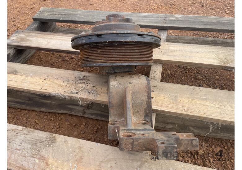 1 X Fan Pully Suit Kenworth