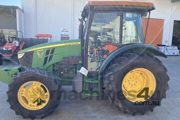   John Deere 5115M Cab Tractor - Located Yandina