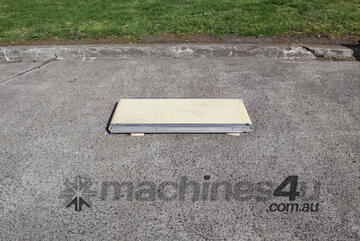 Motorised Drum Motor Belt Conveyor - 1m long - Interroll