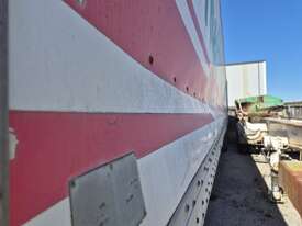 1992 Dry Freight Triaxle Trailer - picture0' - Click to enlarge