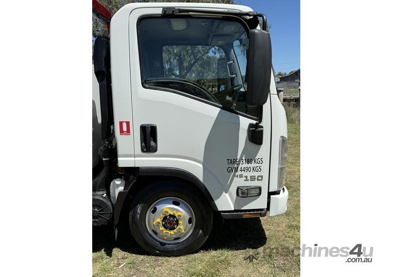 Isuzu NLS45/150 4x4 Single Cab Service Body Truck.