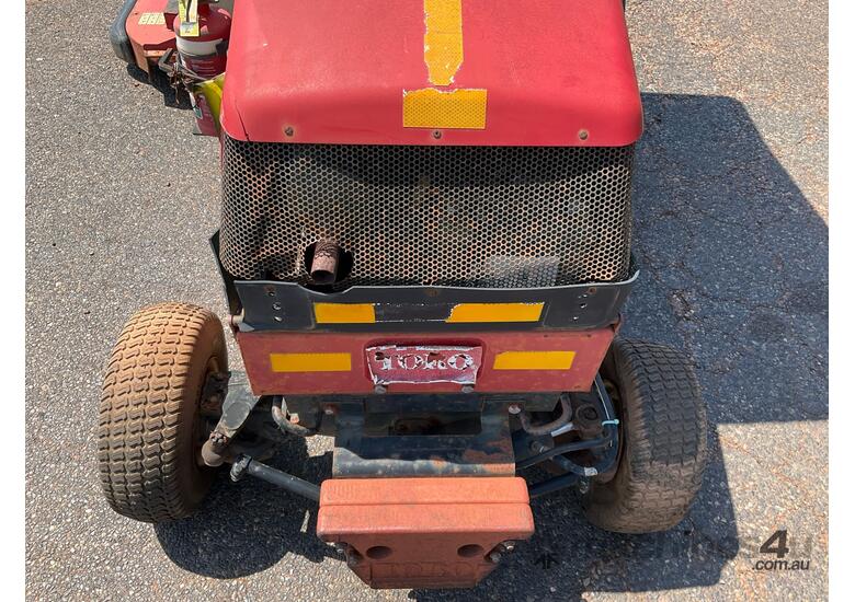 2009 Toro 3280D Ride On Mower (Out Front)
