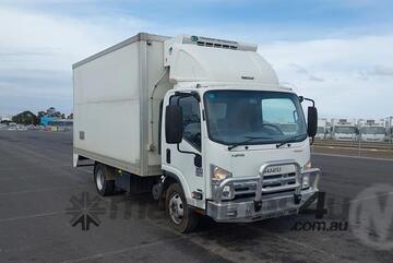 Isuzu   NPR 300 Isuzu   NPR 300