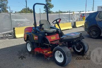 Toro   Groundsmaster 360