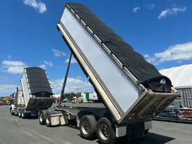 2018 Western Star 4800FS2 Tipper & Quad Dog Combination - picture0' - Click to enlarge