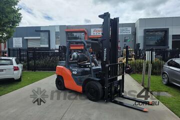 Toyota Forklift 4T Low Hours (Unit#:U969)