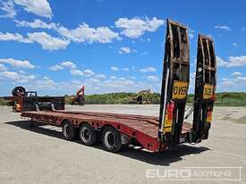 Lusty Allison Tri-Axle Low Loader, Hydraulic Ramps, Outriggers,  - picture0' - Click to enlarge
