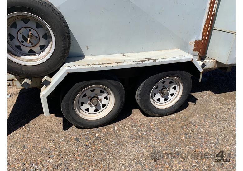 2018 Aspinall Tandem Axle Enclosed Box Trailer