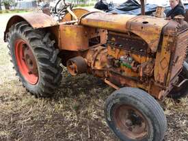 Allis Chalmers U13360 Tractor - picture0' - Click to enlarge