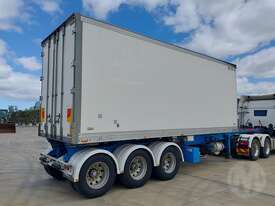 Maxitrans ST3 - picture2' - Click to enlarge