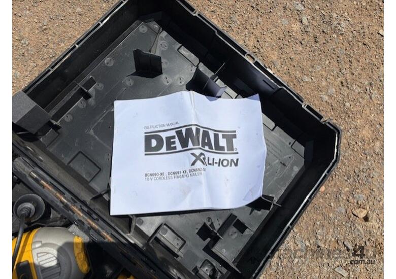 Dewalt 18V Cordless Framing Nail Gun